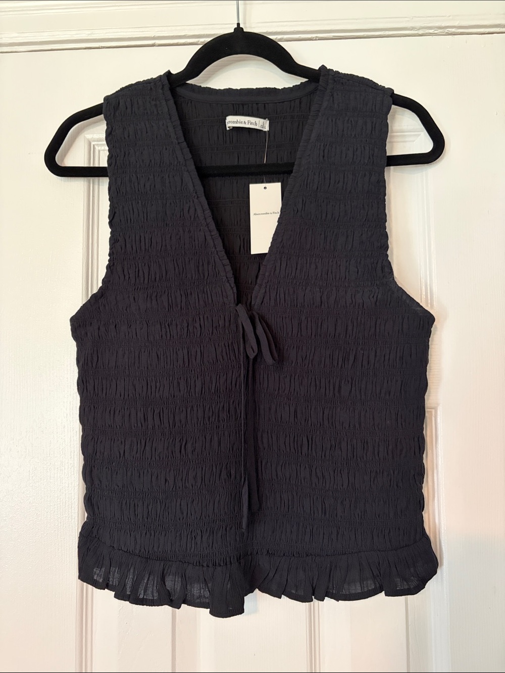 NWT Abercrombie & Fitch Black Smocked Tie-Front Camisole